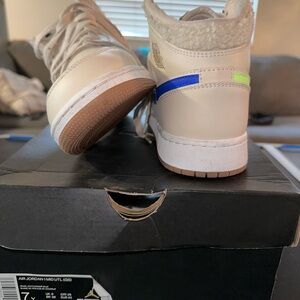Jordan Kids Sneakers - Cream and Blue with Neon Accents